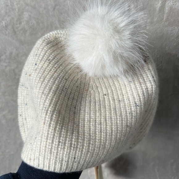 Garnet Hill Cashmere Beanie Hat w/ Faux Fur Pom Pom | Cream Flecked | One Size - Picture 2 of 5